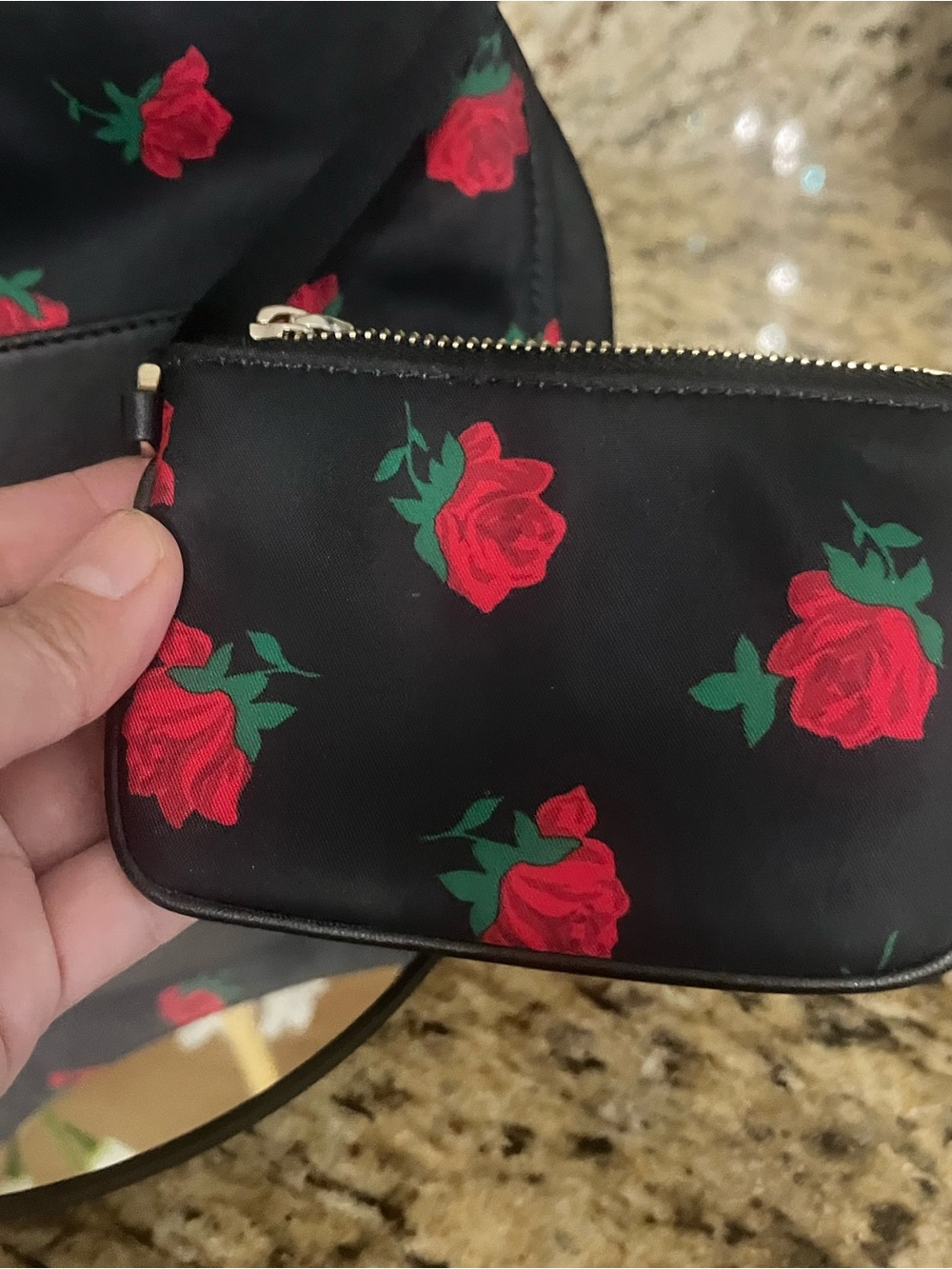 EUC Kate Spade nylon Chelsea Rose Crossbody Bag & Coin Purse - Picture 4 of 14